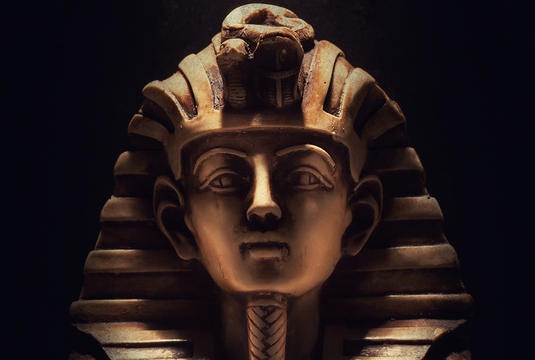 /userfiles/plots/Acient curse.jpg